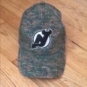 NWOT  unisex NJ Devils cap 🏒